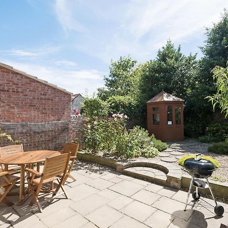 Camelot Weybourne Exterior foto