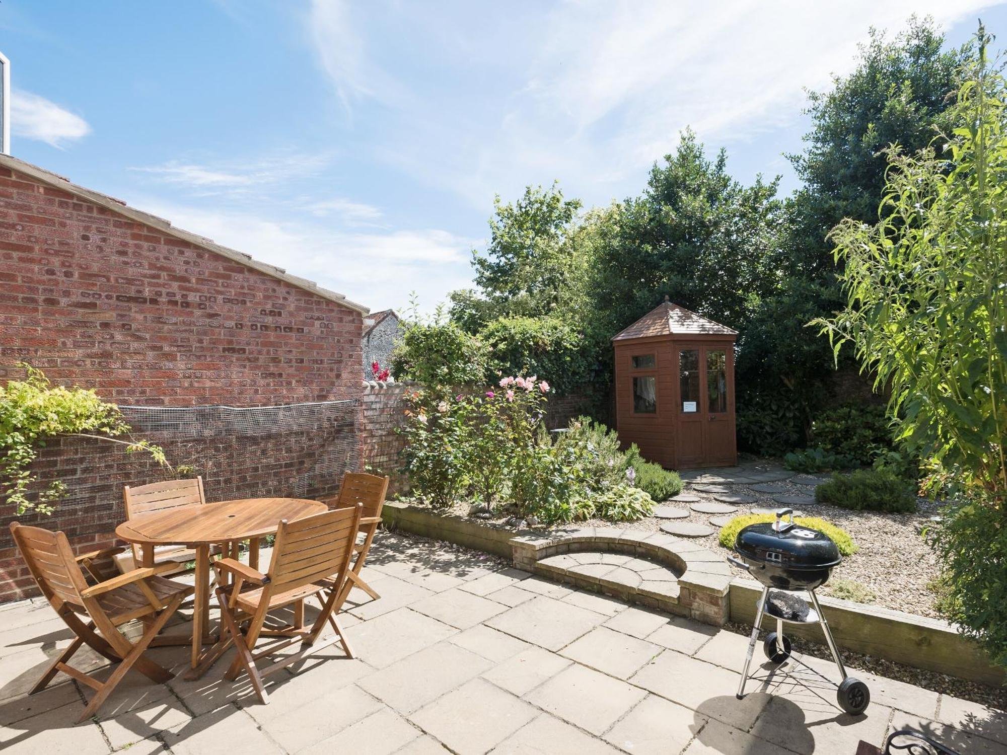 Camelot Weybourne Exterior foto